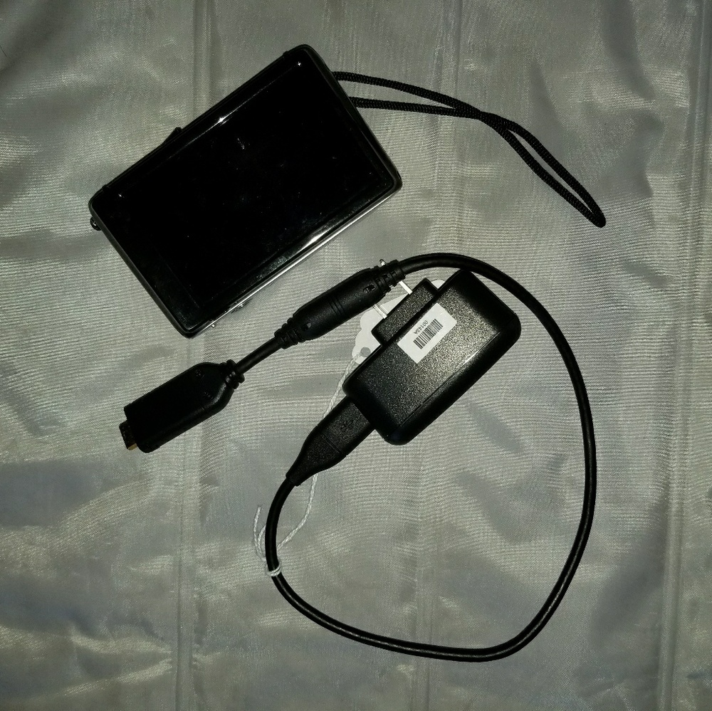 Samsung model st100  EXCELLENT CONDITION